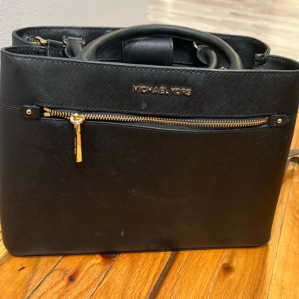 Black purse